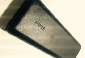 【最強モバイルバッテリー】Anker PowerCore 20100 電源ない場所で生活するためのサバイバル用品