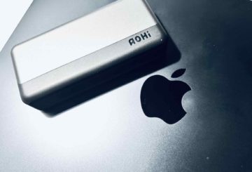 【実機レビュー】M2 MacBookAir 充電可能！ AOHI 30W出入力 モバイルバッテリー AOC-P006！