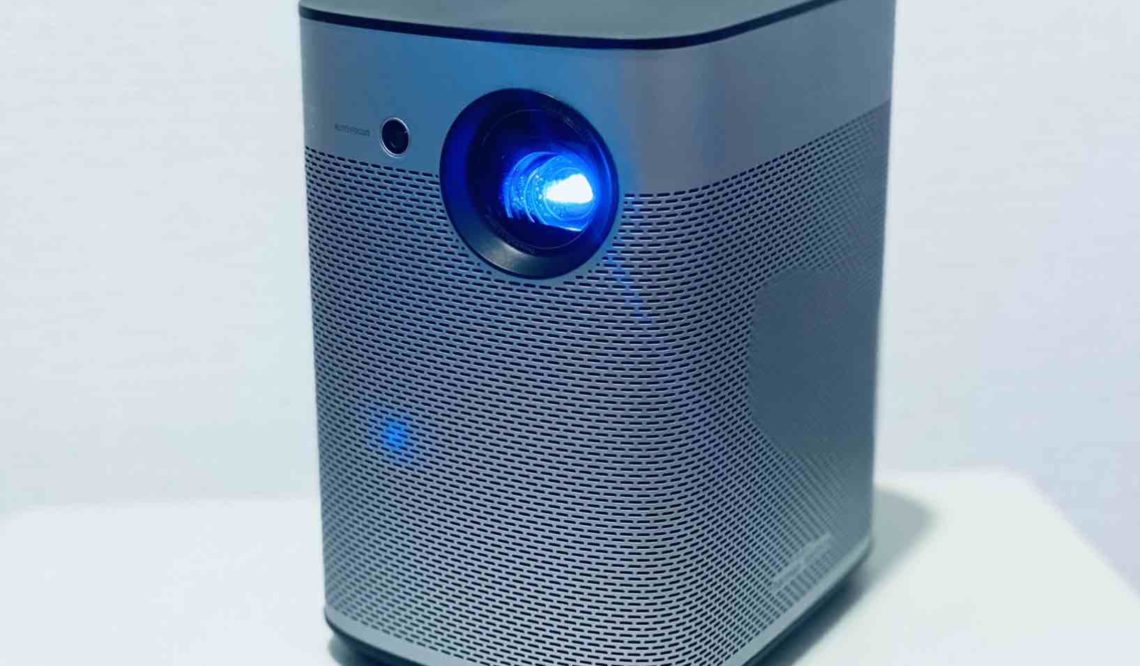 【実機レビュー】XGIMI Halo レビュー！最強の小型プロジェクター！